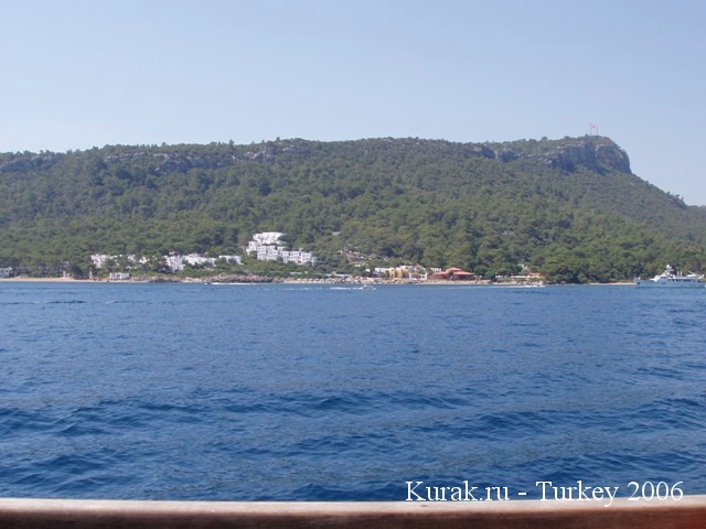 Вид с моря на Кириш